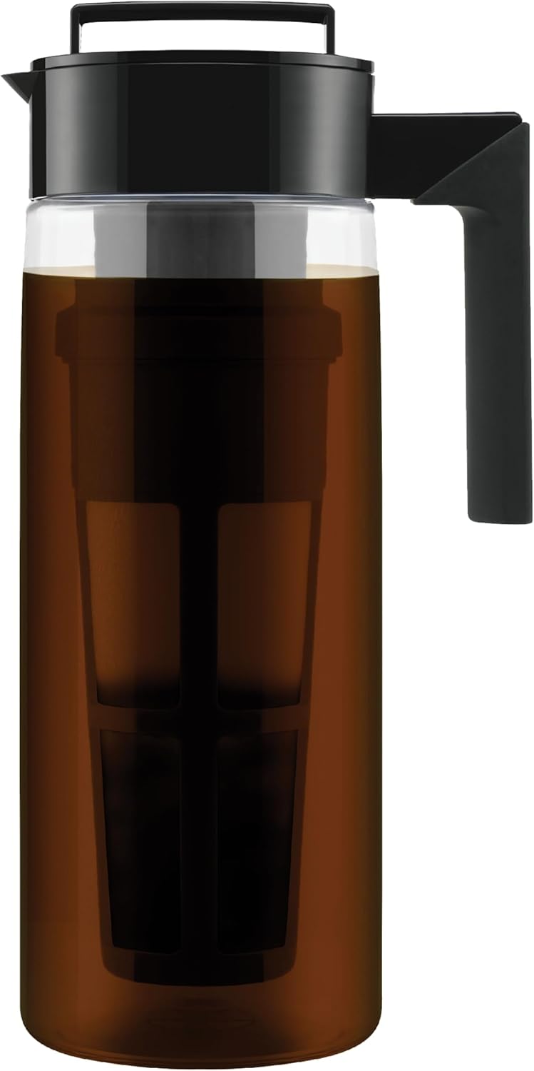 Takeya Deluxe Cold Brew Coffee Maker – BPA-Free Tritan Pitcher with Airtight Leakproof Lid, Silicone Grip Handle, Fine-Mesh Filter – Shatter-Proof, Dishwasher Safe, Made in USA – 2 Quart/Black