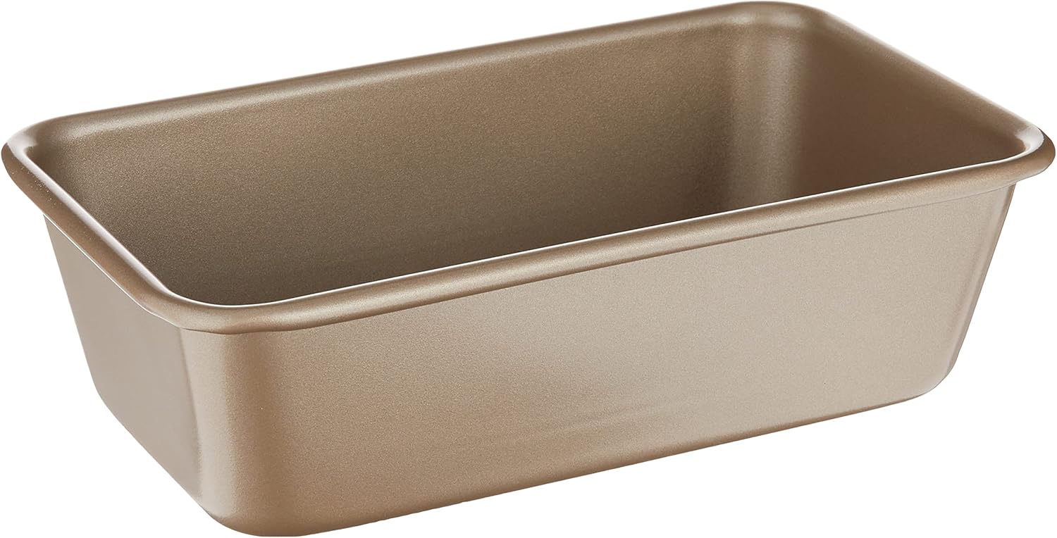 Cuisinart 9-Inch Chef’s Classic Nonstick Bakeware Loaf Pan, Champagne